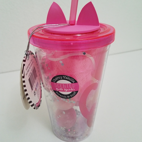$10 Last one! Cat Insulated Drink Tumbler and Ch-V Bath Set - Picture 4 of 7